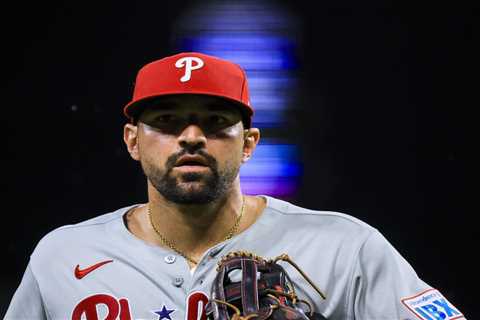 Nick Castellanos not happy with being removed for defensive replacement in simmering Phillies drama
