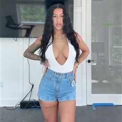 Travis Hunter’s wife stuns in Week 1 outfit for two-way star’s Jaguars debut