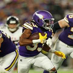 Aaron Jones lands on IR in latest Vikings injury crusher