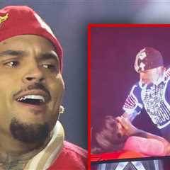 Chris Brown Grinds on Summer Walker During Steamy Onstage Performance