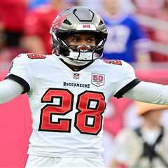 Shilo Sanders works out with 49ers weeks after Buccaneers release