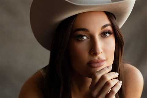 Publishing Briefs: Kacey Musgraves On Another ‘Merry Go ‘Round’ With Warner Chappell