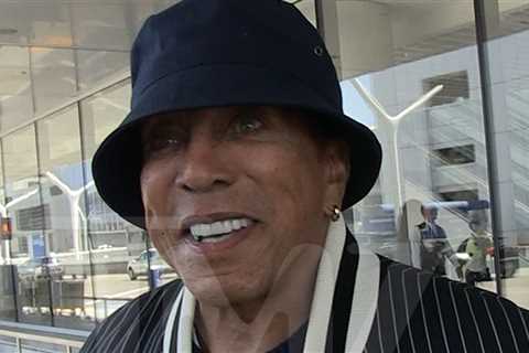 Smokey Robinson Says Sexual Assault Allegations Are BS