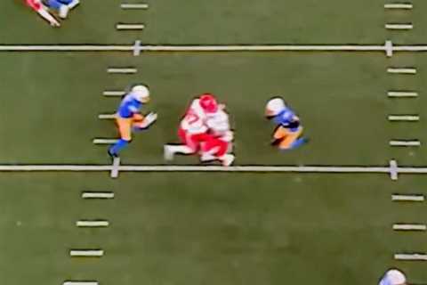 Travis Kelce ‘felt like s–t’ over Xavier Worthy collision in Chiefs’ Week 1 loss