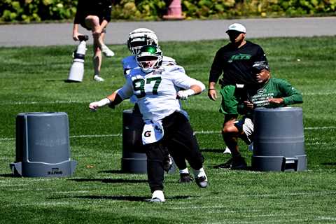 Jets’ Harrison Phillips knows exactly what’s at stake against Josh Allen