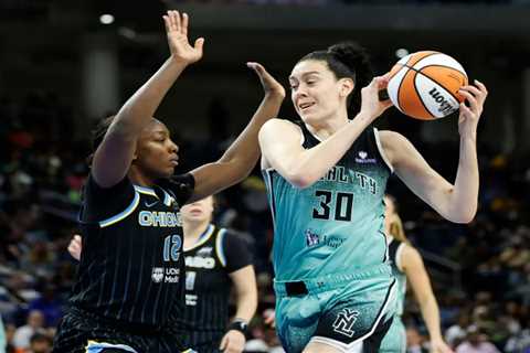 Liberty topple Sky to end regular season on three-game winning streak