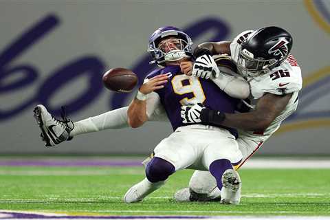 J.J. McCarthy out multiple weeks with ‘crushing’ Vikings injury