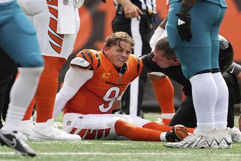 Joe Burrow could miss entire season after crushing Bengals injury