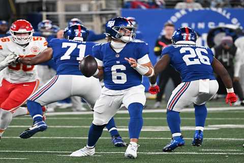 Giants making switch to rookie Jaxson Dart as their starting quarterback