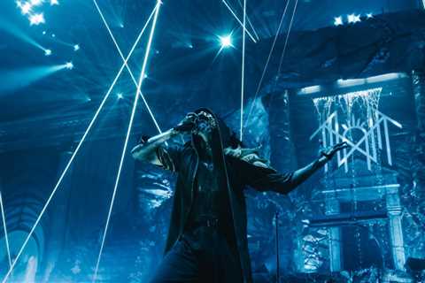 Sleep Token Hypnotizes Fans With Electric Show at Barclays Center