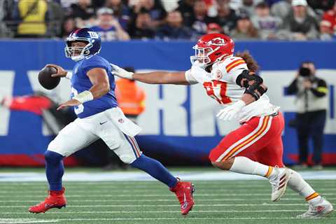 Russell Wilson and Ciara share reaction to Giants benching with Instagram posts