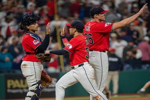 Guardians overcome 15 1/2 game deficit to take AL Central lead amid historic Tigers collapse