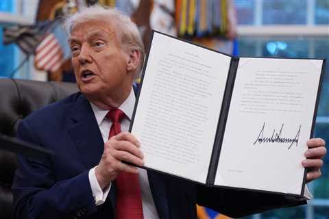 Donald Trump Signs Executive Order Allowing TikTok to Keep Operating in U.S.
