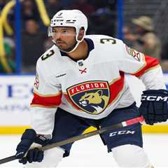 Fanatics Sportsbook promo for NHL Opening Night: Bet $50, get $250 in FanCash