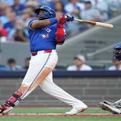 Vladimir Guerrero Jr. continues to torment Yankees with emphatic grand slam