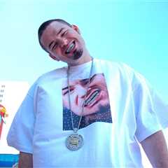 Was Paul Wall the Greatest Supporting Pop Star of 2005?