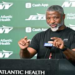 What a Jets quarterback switch really means for Aaron Glenn