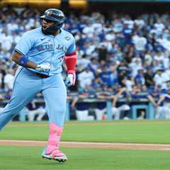 Blue Jays start World Series Game 5 with historic back-to-back home run statement