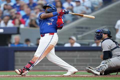 Vladimir Guerrero Jr. continues to torment Yankees with emphatic grand slam