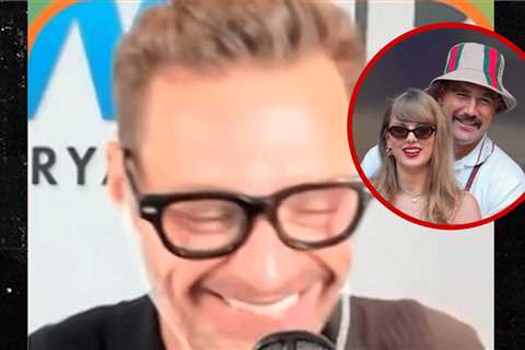 Ryan Seacrest, Newly Ordained, Offers to Officiate Taylor Swift's Wedding