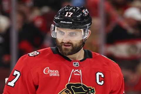 Blackhawks’ Nick Foligno takes leave of absence for daughter’s heart surgery