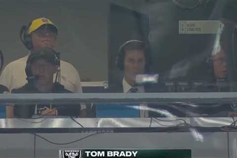 Raiders ‘weren’t happy’ ESPN showed Tom Brady in coaches’ box: Joe Buck