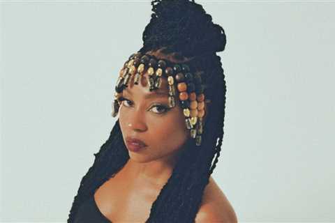 Goyo & Javier Poza to Host the 2025 Billboard Latin Music Awards