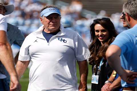 UNC misery continues for Bill Belichick, Jordon Hudson as couple mocked during heartbreaking loss
