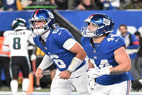 NFL Week 7 predictions, best bets: Picks against the spread for every game