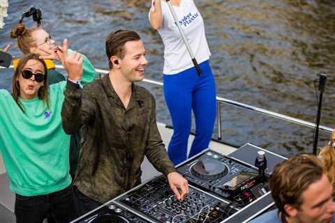 Blond:ish’s Foundation Opens Access to Its Sustainability Tour Rider Via Gigwell Partnership