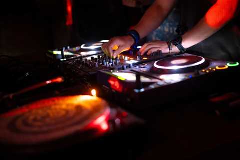 Teenage Artist Behind Dance Hit ‘Passo Bem Solto’ Sues Broke Records to Break ‘Predatory’ Deal