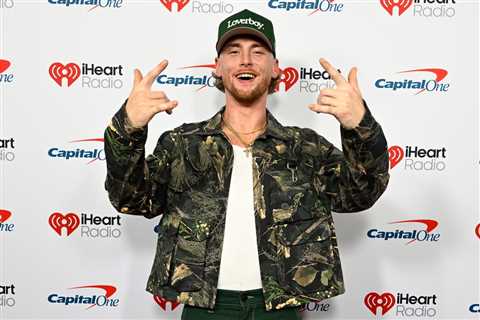 Would You Buy Snacks Endorsed By Bailey Zimmerman? New Study Thinks You Might