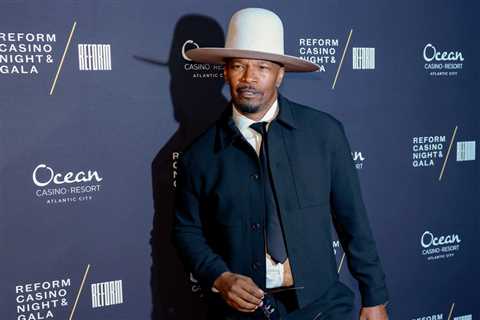Jamie Foxx Defends GloRilla After Concertgoer Threw Object at Her: ‘Y’all Don’t Deserve This S–t’