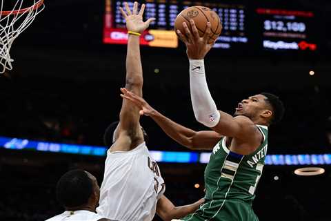 Giannis Antetokounmpo is making it harder not to dream about Knicks possibilities