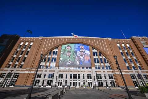 Mavericks allege Stars are holding shared arena ‘hostage’ in nasty legal fight