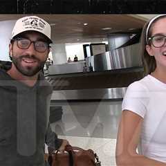 Joey Graziadei Running in NYC Marathon, But Not to the Altar