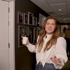 Kelly Clarkson Reveals Her Top Three Albums of All-Time: ‘I Hope You Like Them, If You Don’t,..