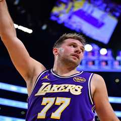 Lakers vs. Hornets prediction: NBA odds, pick, best bets for Monday