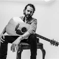 Guy-Aye-Aye! Male Artists Have Little Room to Form a Lane In Country’s Manosphere