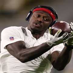 AJ Brown can’t hide his Eagles anger any longer: ‘It’s a s–tshow’