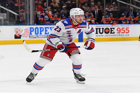 Adam Fox ready to take ‘bragging rights’ against Ryan Lindgren in Seattle reunion