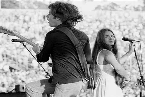 Grateful Dead Pay Tribute to Donna Jean Godchaux: ‘Radiant Spirit’