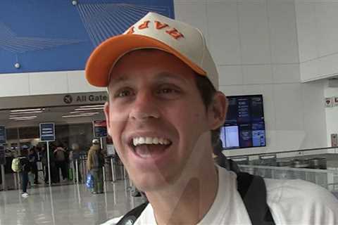 'Love on the Spectrum' Tanner Smith Going to NYC to See 'Wicked,' Meet Ariana