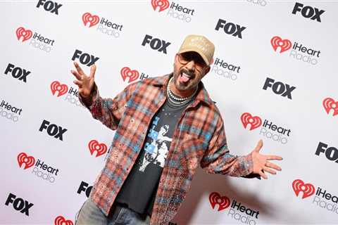 AJ McLean Invites Taylor Swift To Perform Viral Mash-Up of ‘Elizabeth Taylor’ and ‘Everybody..