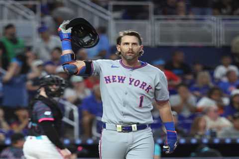 Jeff McNeil recovering from procedure after injury impacted him late in Mets season