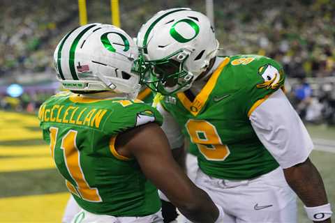 USC vs. Oregon prediction: Odds, picks, and best bet for Saturday’s headliner