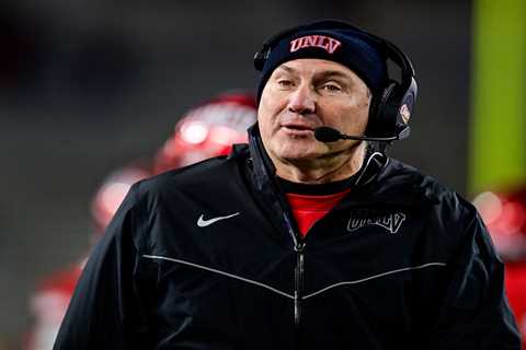 UNLV vs. Hawaii prediction: College football picks, bets, odds