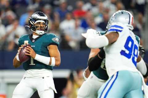 Game of the Week: How to Watch the Eagles vs. Cowboys Game Online for Free