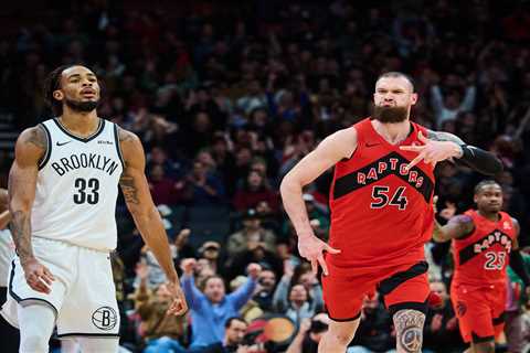 Nets collapse over final minutes after hanging tough in loss to Raptors