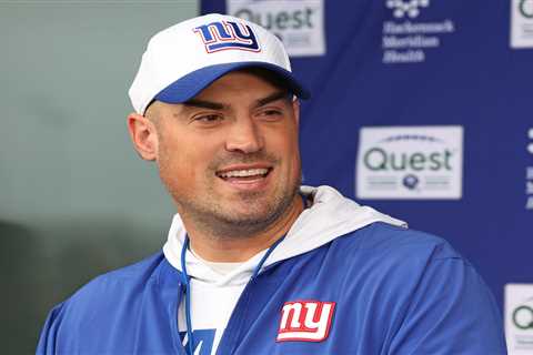 Mike Kafka standing by his tough Giants call despite high-profile second-guessers